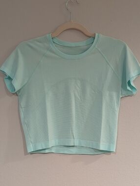 Lululemon Swiftly Tech Cropped Tee